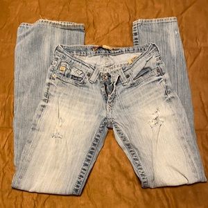 Buckle Big Star Distressed Jeans - has stains